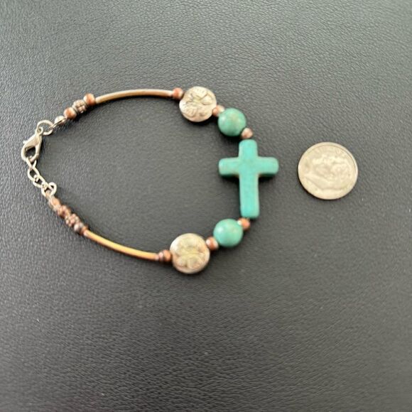 Bracelet  Turquoise Beads Butterfly Clasp Bracelet - Picture 4 of 5